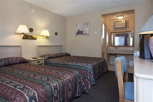 וורנון Polson Park Motel מראה חיצוני תמונה