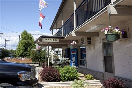 וורנון Polson Park Motel מראה חיצוני תמונה